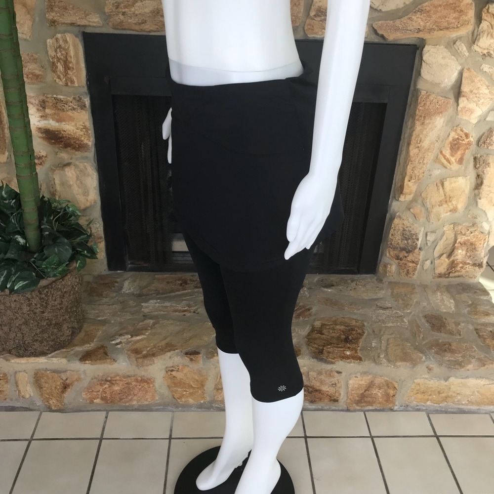 Athleta Black Cropped Skirted Leggings Sz. S - Picture 3 of 7